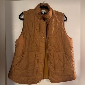 Croft & Barrow Women's Quilted Vest in Brown